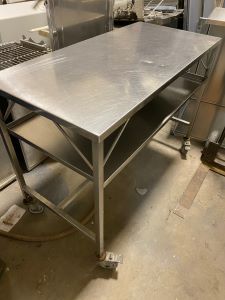 Mobile Stainless Table Gurney w/shelf
