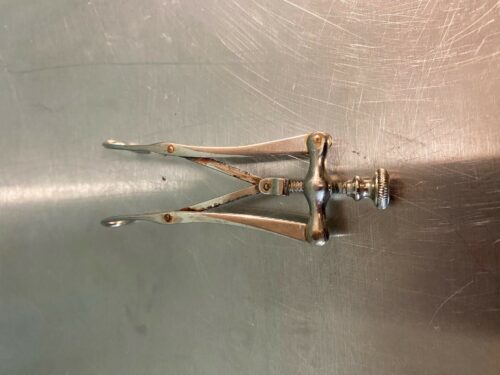 Eyelid Retractor