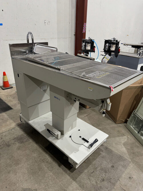 Olympic Hi-Lo Wet Table