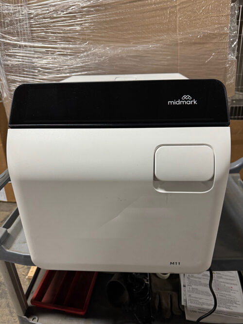 Midmark M11 Autoclave