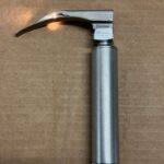 Maco Laryngoscope Handle with Welch Allyn Mac #2 Blade